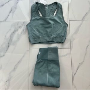 AYBL Seamless Set
